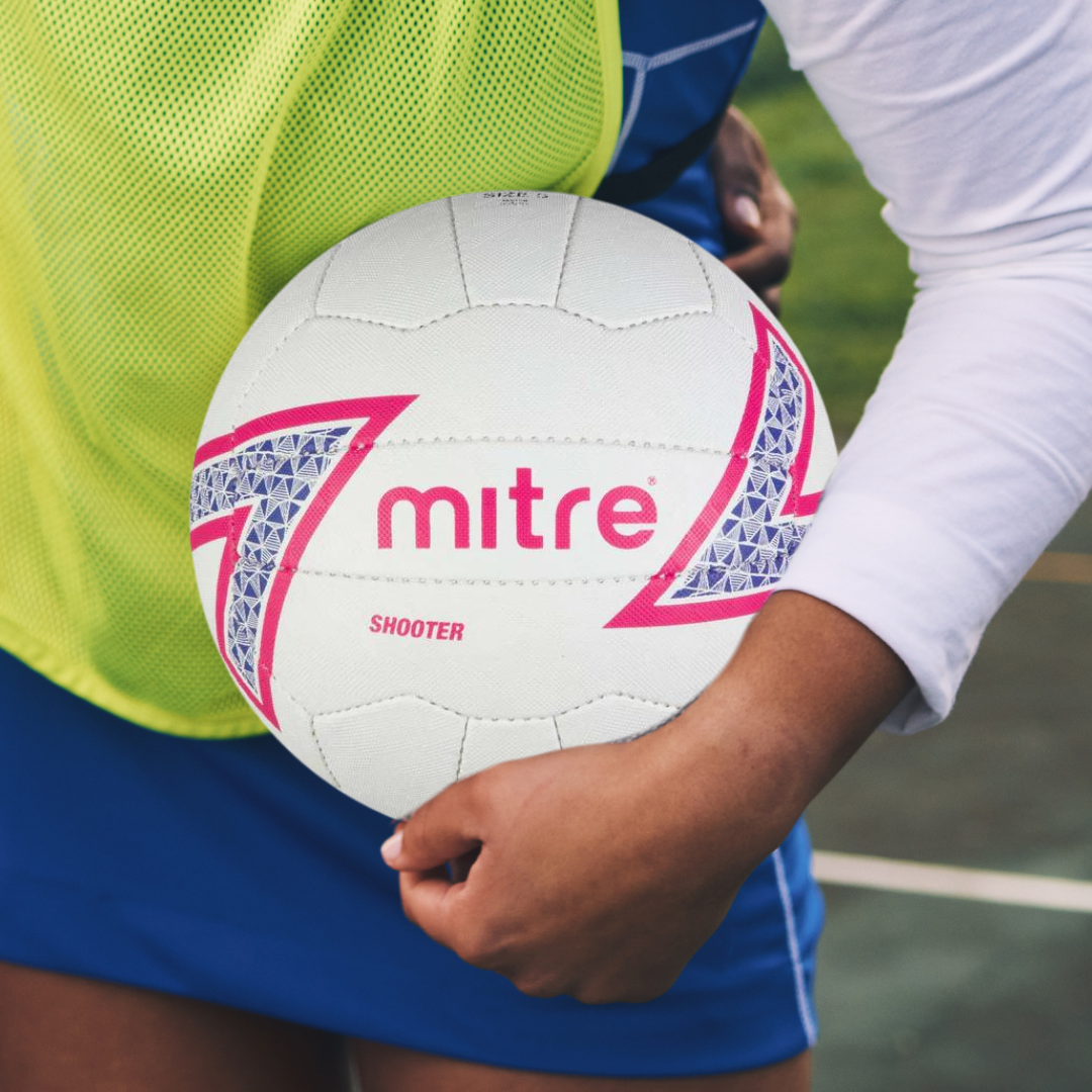 5 x Mitre Shooter Match Netballs